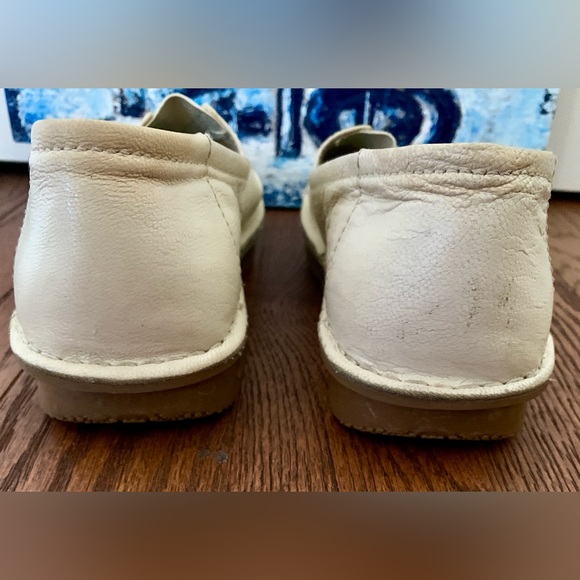 groundhog Slip On Sz 8 Cream Leather Rubber Sole Ballet - Picture 12 of 12